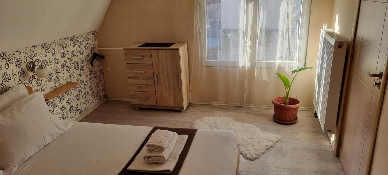 Garden Apartments Белград Екстериор снимка